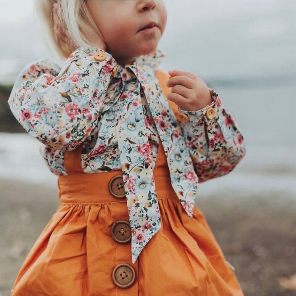 Lacey Lane size 5 Parker little girls bow collar floral long sleeve vintage styl